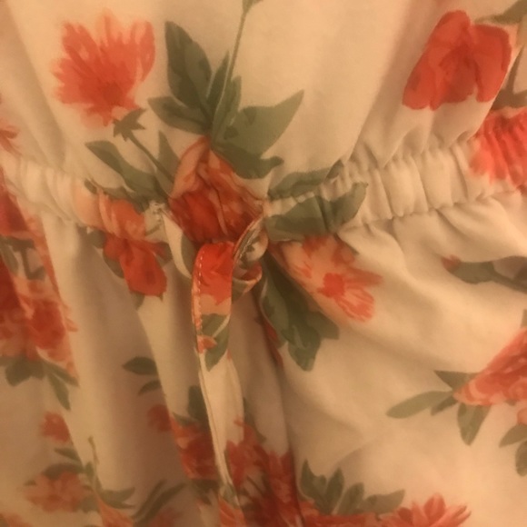 Floral romper - Picture 7 of 7